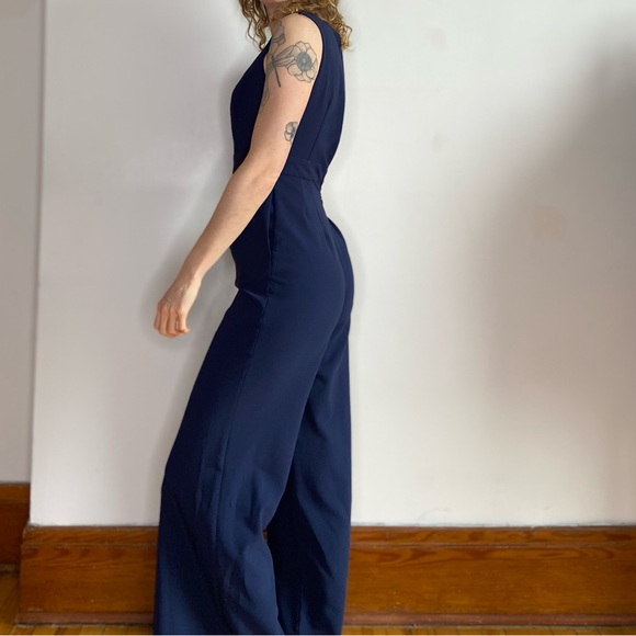 Finders Keeper navy blue wide leg deep V jumpsuit - Picture 3 of 15